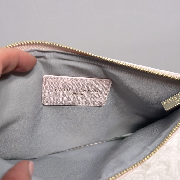 Katie Loxton Laser Cut-Out Vegan Leather Clutch Perfect Pink Pouch NWOT - Picture 5 of 7